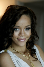 2022-05-03_02-55-21.448Z_26_rihanna_2006_marcel_hemerlijk_amsterdam_photoshoot_012