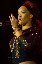 09/23/2006 - Rihanna - Supporting the Black Eyed Peas - Charter One Pavilion on Northerly Island - Chicago, IL, United States - Keywords: Rihanna -  -  - Photo Credit: Adam Bielawski / Photorazzi - Contact (1-866-551-7827)