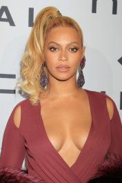 Beyonce_attends_TIDAL_X1020_Amplified_16-scaled