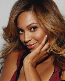 Beyonce_by_Cliff_Watts_for_Essence_Magazine_September_2006_28629