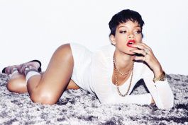 Rihanna-Complex-Shoot-2013-11