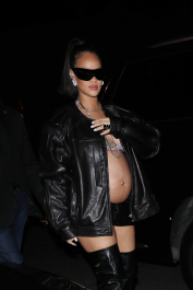 Santa Monica, CA  - *EXCLUSIVE*  - Rihanna shows off her burgeoning baby bump as she leaves Giorgio Baldi restaurant after having dinner with friends in Santa Monica. Shot on 03/12/22.  Pictured: Rihanna  BACKGRID USA 13 MARCH 2022  USA: +1 310 798 9111 / usasales@backgrid.com  UK: +44 208 344 2007 / uksales@backgrid.com  *UK Clients - Pictures Containing Children
Please Pixelate Face Prior To Publication*