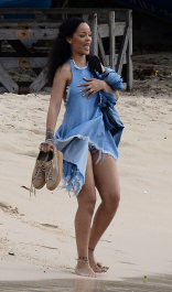 EXCLUSIVE: **PREMIUM RATES APPLY** Rihanna pictured on a party boat in Barbados
<p>
Pictured: Rihanna
<b>Ref: SPL1200963  271215   EXCLUSIVE</b><br />
Picture by: Shanice King/246Paps/Splash News<br />
</p><p>
<b>Splash News and Pictures</b><br />
Los Angeles:	310-821-2666<br />
New York:	212-619-2666<br />
London:	870-934-2666<br />
photodesk@splashnews.com<br />
</p>