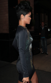 2022-04-24_04-24-55.458Z_12_Preppie_-_Rihanna_leaving_a_fashion_after_party_in_New_York_City_-_June_15_2009_1134-scaled