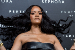 Mandatory Credit: Photo by Nicola Marfisi/AGF/REX/Shutterstock (9565278l)
Rihanna
'Fenty' by Rihanna makeup launch, Milan, Italy - 05 Apr 2018