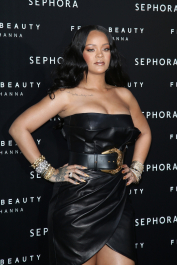 BGUK_1194888 - ** RIGHTS: WORLDWIDE EXCEPT IN GERMANY, ITALY ** MILAN, ITALY  - Rihanna at her Fenty by Rihanna makeup launch Beauty party in Milan, Italy. The singer, songwriter and actress showed her legs in a little black dress.  Pictured: Rihanna  BACKGRID UK 5 APRIL 2018  BYLINE MUST READ: @LucaSgro / BACKGRID  UK: +44 208 344 2007 / uksales@backgrid.com  USA: +1 310 798 9111 / usasales@backgrid.com  *UK Clients - Pictures Containing Children
Please Pixelate Face Prior To Publication*