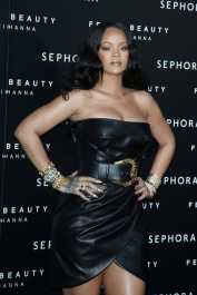 BGUK_1194888 - ** RIGHTS: WORLDWIDE EXCEPT IN GERMANY, ITALY ** MILAN, ITALY  - Rihanna at her Fenty by Rihanna makeup launch Beauty party in Milan, Italy. The singer, songwriter and actress showed her legs in a little black dress.  Pictured: Rihanna  BACKGRID UK 5 APRIL 2018  BYLINE MUST READ: @LucaSgro / BACKGRID  UK: +44 208 344 2007 / uksales@backgrid.com  USA: +1 310 798 9111 / usasales@backgrid.com  *UK Clients - Pictures Containing Children
Please Pixelate Face Prior To Publication*