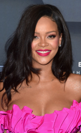 2022-04-24_23-38-10.078Z_26_82094963_rihannafenty-hwp061-scaled