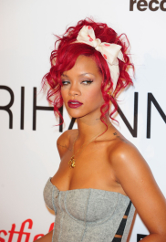 2022-04-26_03-51-30.268Z_59_RihannaatWestfieldShoppingCentreRedCarpet_133-scaled