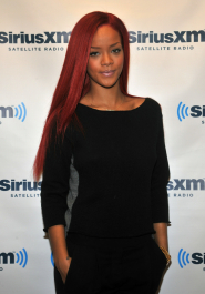 2022-04-26_03-52-03.262Z_3_RihannavisitsSIRIUSXMStudiosinNYC15_11_2010_04-scaled