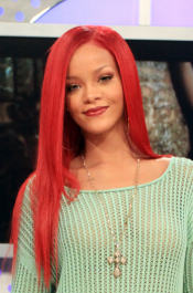 2022-04-26_04-15-54.632Z_19_kaneda_Rihanna_2010_11_15_atatapingof106andParkatBETStudios_47-scaled