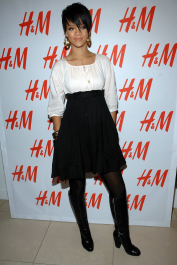 NEW YORK - JANUARY 31:  Singer Rihanna poses at H&M for the launch of Fashion Against AIDS Collection on January 31, 2008 in New York City.  (Photo by Rob Loud/Getty Images)