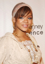 2022-04-26_05-12-44.850Z_11_rihanna_fenty_407