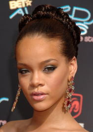 Rihanna
Photo by Gilbert Flores 
2006 BET Awards - Arrivals
at the Shrine Auditorium 
June 27, 2006 - Los Angeles, California  CelebrityPhoto.com
P.O. Box 1560
Beverly Hills, Ca 90213-1560
Tel 310 786-7700 Fax 310 777-5455