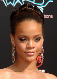 Rihanna
Photo by Gilbert Flores 
2006 BET Awards - Arrivals
at the Shrine Auditorium 
June 27, 2006 - Los Angeles, California  CelebrityPhoto.com
P.O. Box 1560
Beverly Hills, Ca 90213-1560
Tel 310 786-7700 Fax 310 777-5455
