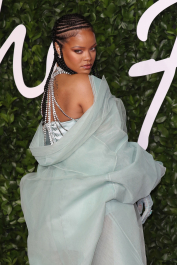 LONDON, ENGLAND - DECEMBER 02: Rihanna arrives at The Fashion Awards 2019 held at Royal Albert Hall on December 02, 2019 in London, England. (Photo by Neil Mockford/FilmMagic)