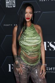 Mandatory Credit: Photo by John Salangsang/Shutterstock (12800782br)
Rihanna
Fenty Beauty and Fenty Skin photocall, Los Angeles, California, USA - 11 Feb 2022