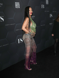 Fendy Beauty and Fenty Skin photocall.
11 Feb 2022
Pictured: Rihanna.
Photo credit: Jen Lowery/MEGA  TheMegaAgency.com
+1 888 505 6342