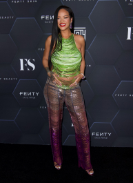 Mandatory Credit: Photo by Diggzy/Shutterstock (12801599aq)
Rihanna
Fenty Beauty and Fenty Skin photocall, Los Angeles, California, USA - 11 Feb 2022