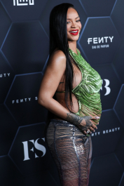 HOLLYWOOD, LOS ANGELES, CALIFORNIA, USA - FEBRUARY 11: Fenty Beauty And Fenty Skin Celebration Hosted By Rihanna held at Goya Studios on February 11, 2022 in Hollywood, Los Angeles, California, United States. (Photo by Xavier Collin/Image Press Agency)  Pictured: A$AP Rocky,ASAP Rocky,Rakim Athelaston Mayers,Rihanna,Robyn Rihanna Fenty NH
Ref: SPL5289286 110222 NON-EXCLUSIVE
Picture by: Xavier Collin/Image Press Agency/Splash News / SplashNews.com  Splash News and Pictures
USA: +1 310-525-5808
London: +44 (0)20 8126 1009
Berlin: +49 175 3764 166
photodesk@splashnews.com  World Rights, No Austria Rights, No Germany Rights, No Italy Rights, No Switzerland Rights