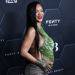 HOLLYWOOD, LOS ANGELES, CALIFORNIA, USA - FEBRUARY 11: Fenty Beauty And Fenty Skin Celebration Hosted By Rihanna held at Goya Studios on February 11, 2022 in Hollywood, Los Angeles, California, United States. (Photo by Xavier Collin/Image Press Agency)  Pictured: A$AP Rocky,ASAP Rocky,Rakim Athelaston Mayers,Rihanna,Robyn Rihanna Fenty NH
Ref: SPL5289286 110222 NON-EXCLUSIVE
Picture by: Xavier Collin/Image Press Agency/Splash News / SplashNews.com  Splash News and Pictures
USA: +1 310-525-5808
London: +44 (0)20 8126 1009
Berlin: +49 175 3764 166
photodesk@splashnews.com  World Rights, No Austria Rights, No Germany Rights, No Italy Rights, No Switzerland Rights