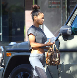 57790127_hqcelebcorner-57786604.jpg.f21865fdad141c23f019eb2a5779e863-scaled