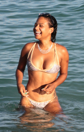 689067439366681-scaled