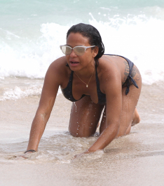christina-milian-rockin-a-bikini-on-a-miami-beach-1316-10-scaled