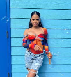 christinamilian-20230420-0001