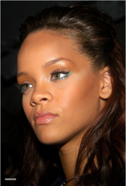 rihanna_fenty_007