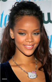 rihanna_fenty_013